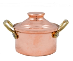 Small casserole No 3095, 3096.