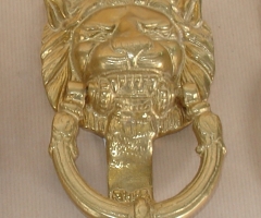Ρόπτρο "λέων".
